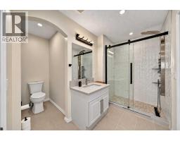 9045 Wentworth Avenue Sw, Calgary, AB T3H0A9 Photo 38