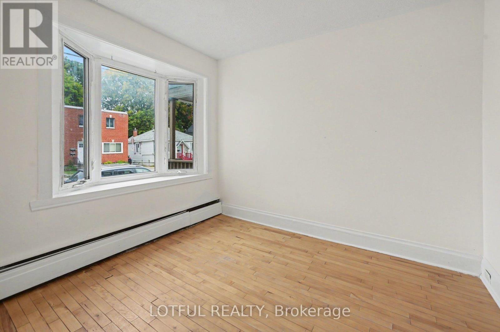 118 MARIER AVENUE - 10