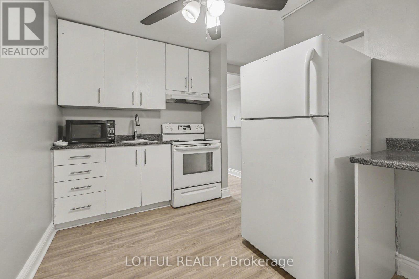 118 MARIER AVENUE - 15