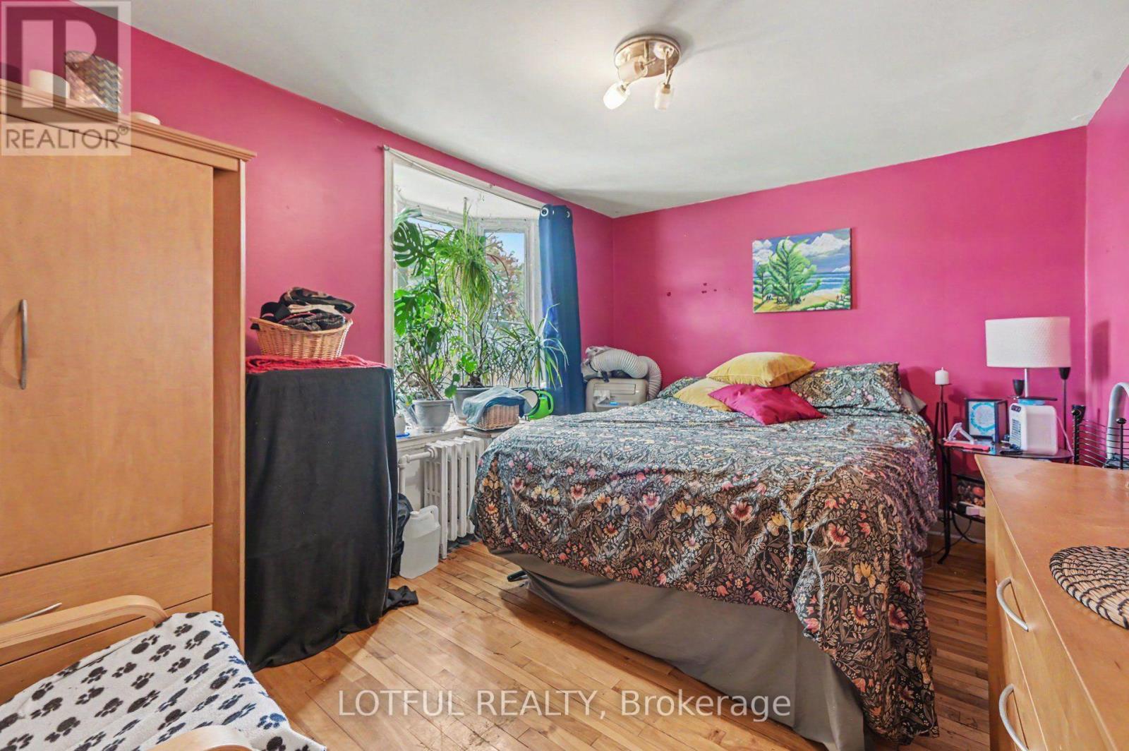 118 MARIER AVENUE - Image 21