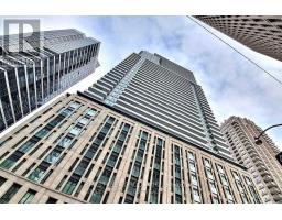 2110 - 955 Bay Street, Toronto, ON M5S2A2 Photo 7