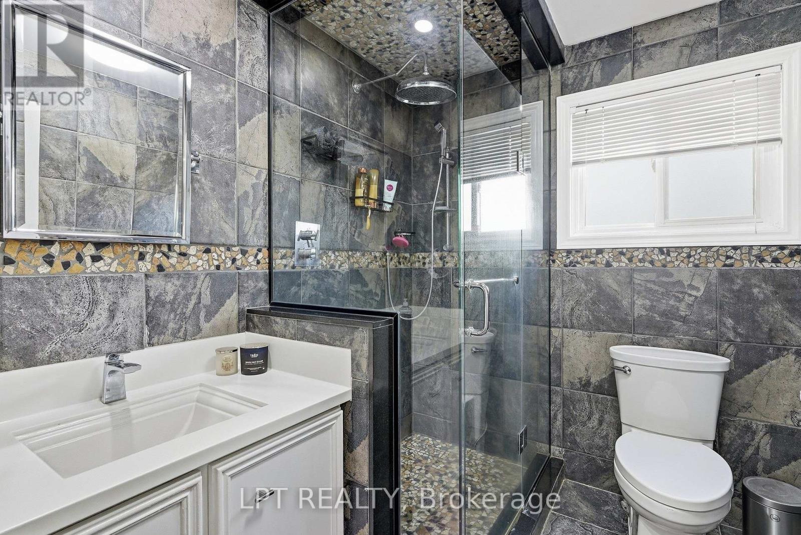 9 NOBLEWOOD DRIVE - 17
