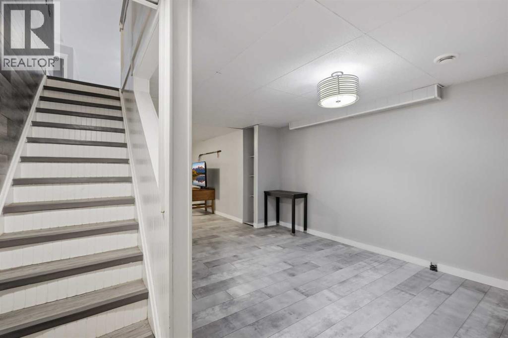 4412 45 Avenue - 16