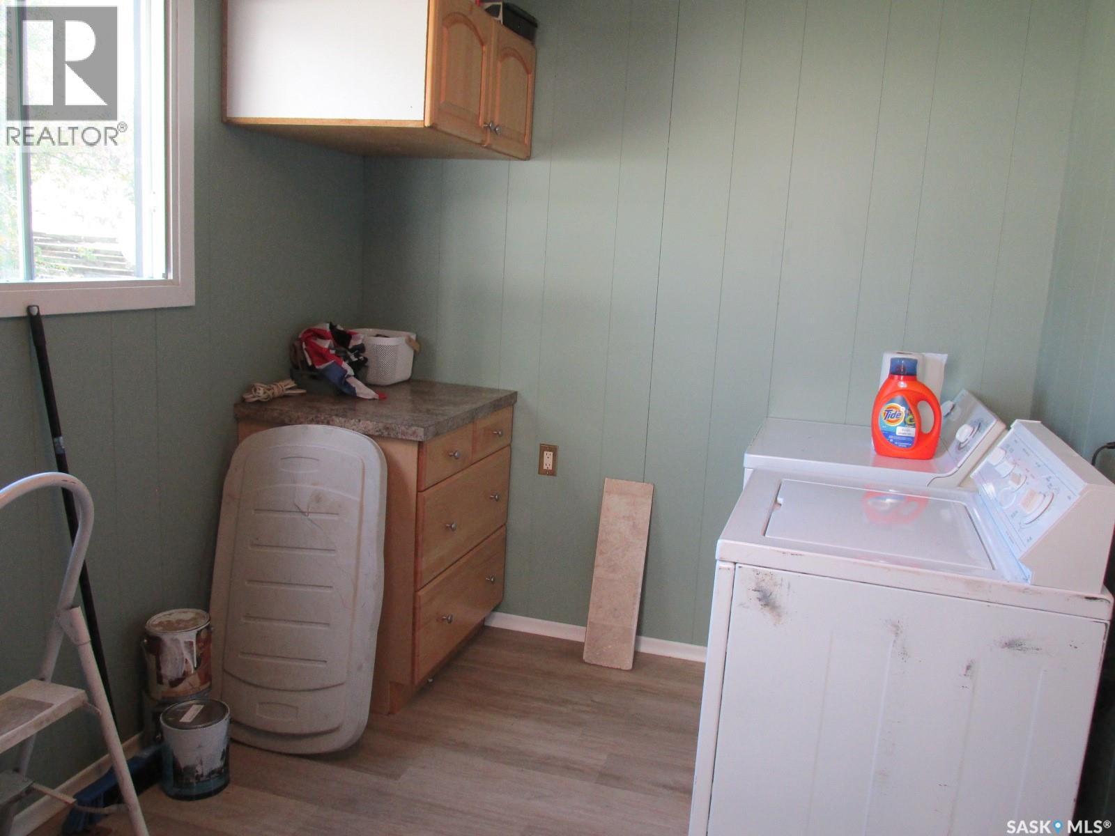 221 1st STREET E, Nipawin — photo 14