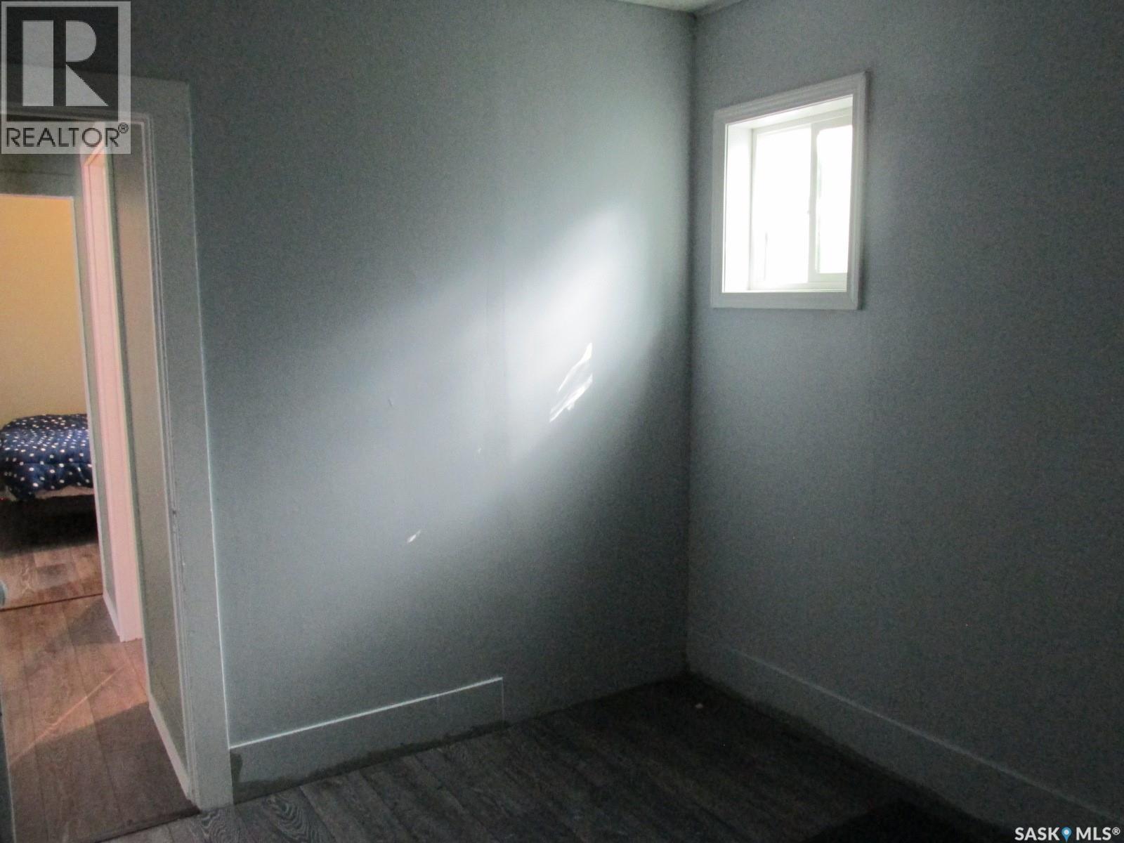221 1st STREET E, Nipawin — photo 8