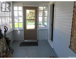221 1st Street E, Nipawin, SK S0E1E0 Photo 15