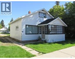 221 1st Street E, Nipawin, SK S0E1E0 Photo 21