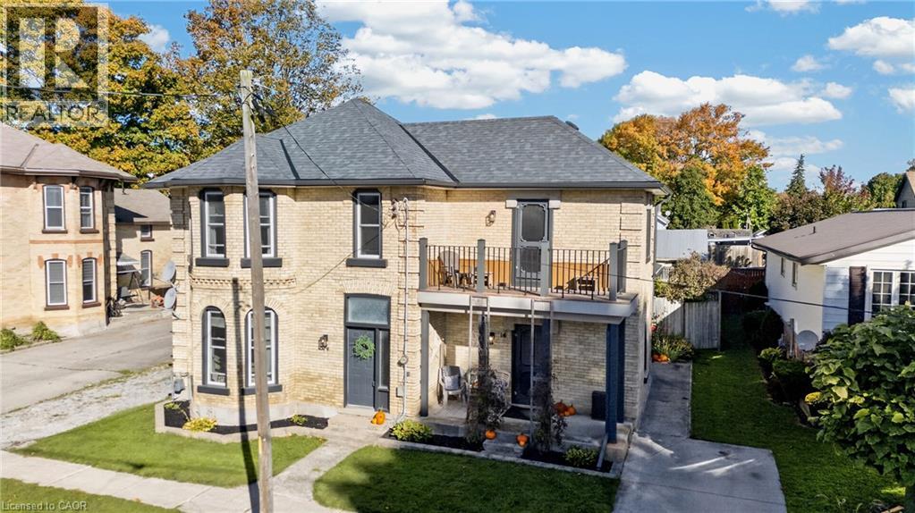 14 ELGIN Street W - 6