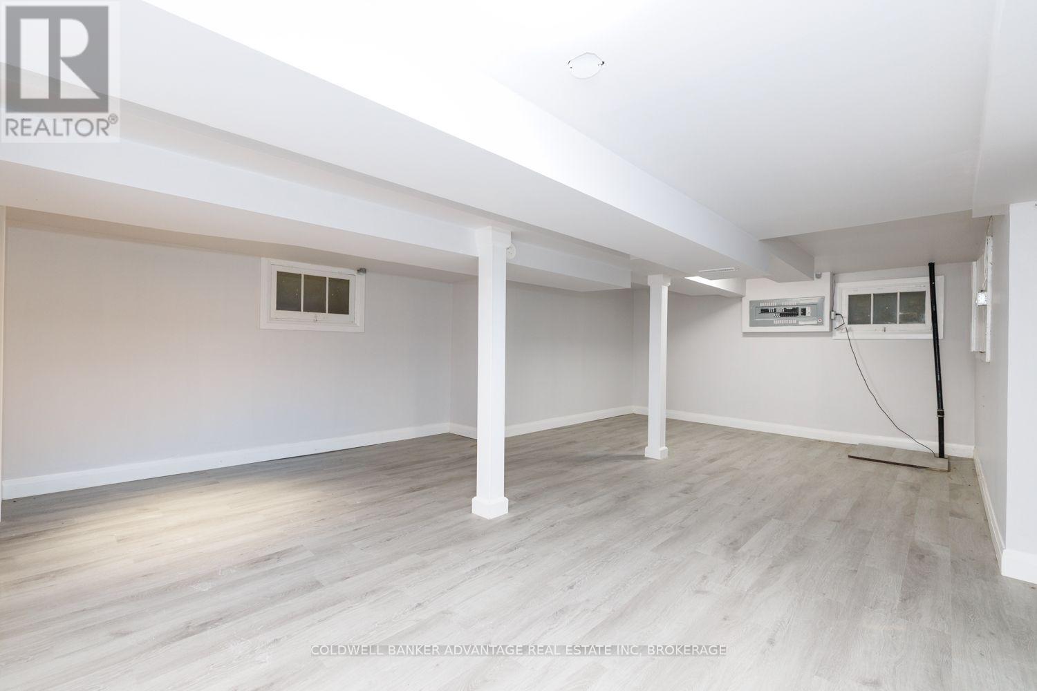 14874 NIAGARA RIVER PARKWAY - 31