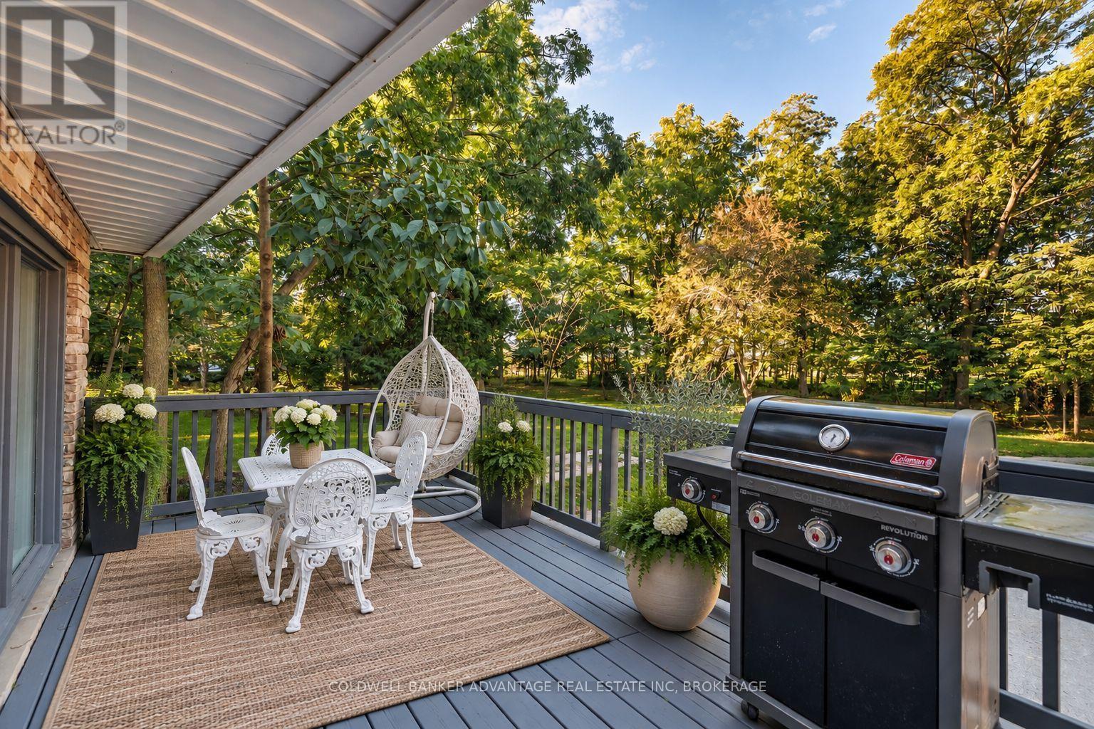 14874 NIAGARA RIVER PARKWAY - Image 32