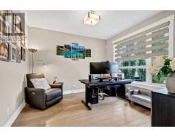 2830 42 Street SW - photo 2