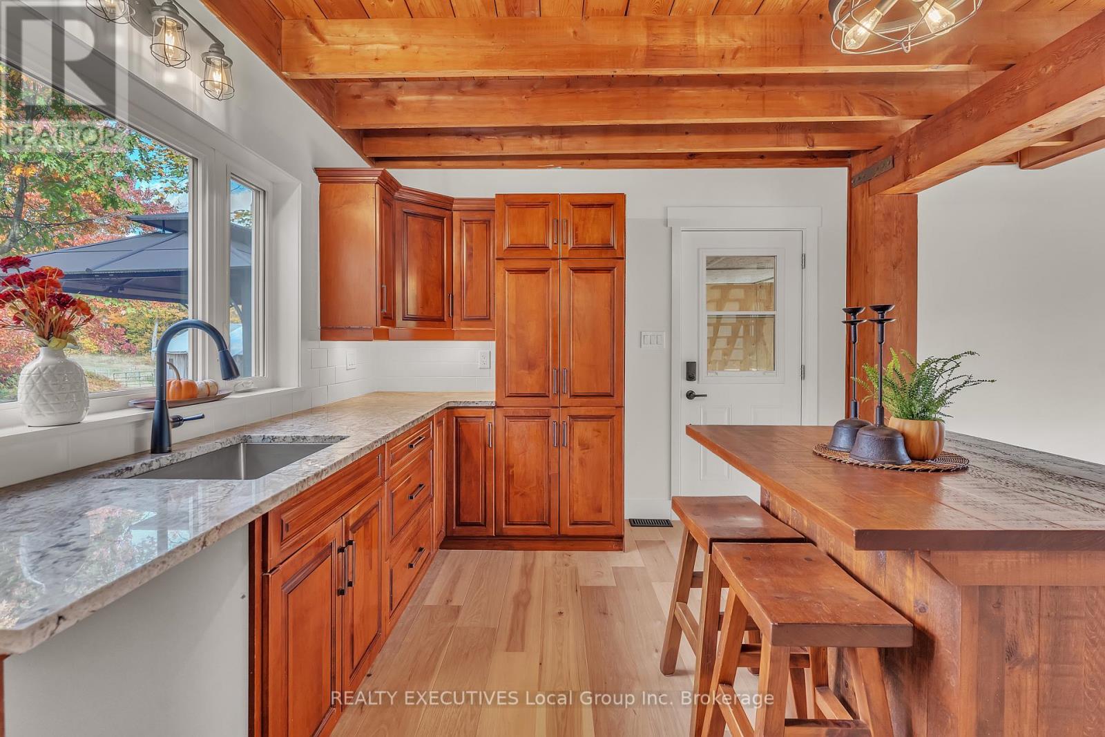 650 WIDDIFIELD STATION ROAD - Image 12