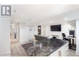 53 Savona Drive, Toronto, ON M8W4V2 Photo 21