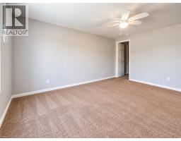 98 Donnenwerth Drive, Kitchener, ON N2E4C9 Photo 12