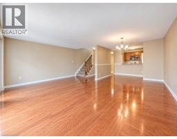 4pc Bathroom - 98 Donnenwerth Drive, Kitchener, ON N2E4C9 Photo 6