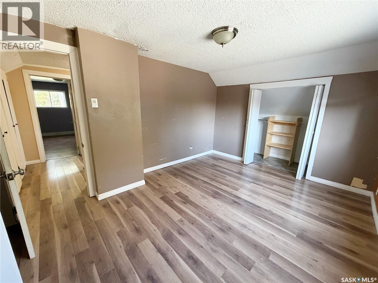811 McNaughton STREET - Image 18