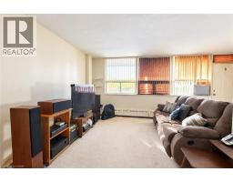 15 Nicklaus Drive Unit# 804, Hamilton, ON L8K5J5 Photo 9