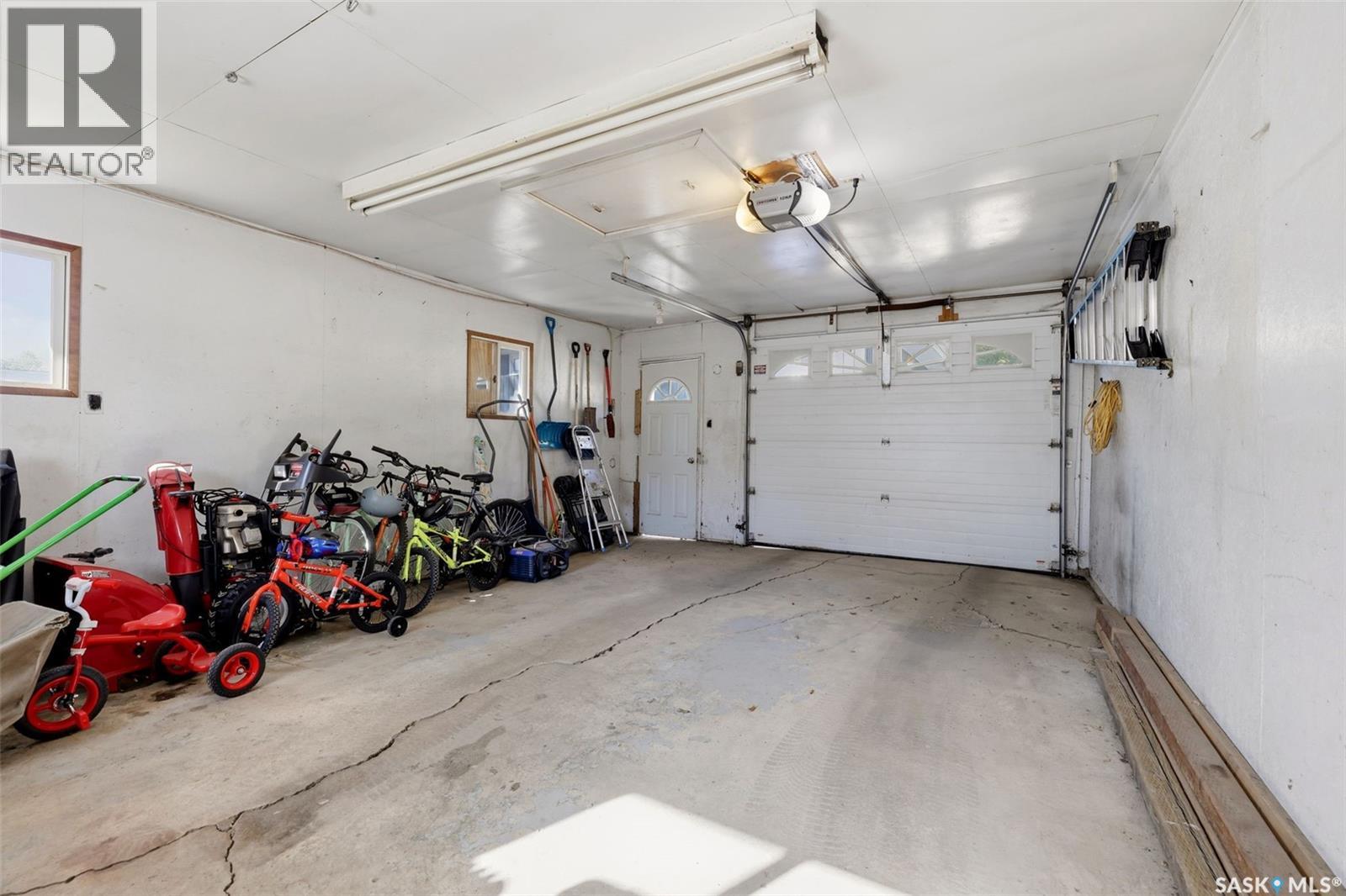 111 Elmview ROAD - 41
