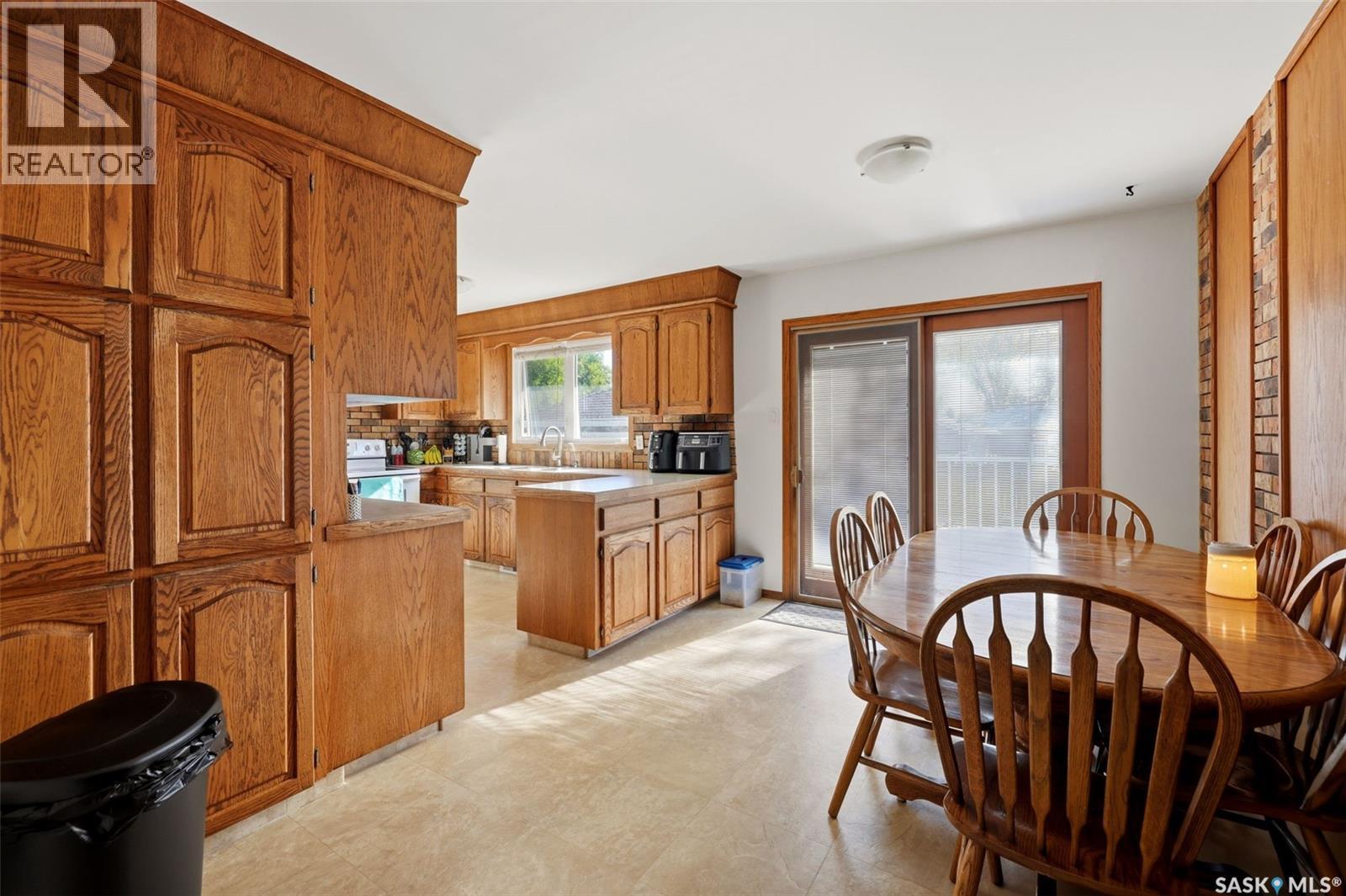 111 Elmview ROAD - 8