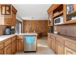Primary Bedroom - 111 Elmview Road, Regina, SK S4R0B5 Photo 12