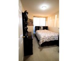 504 10899 University Drive, Surrey, BC V3T5V2 Photo 6