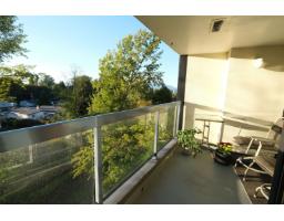 504 10899 University Drive, Surrey, BC V3T5V2 Photo 7