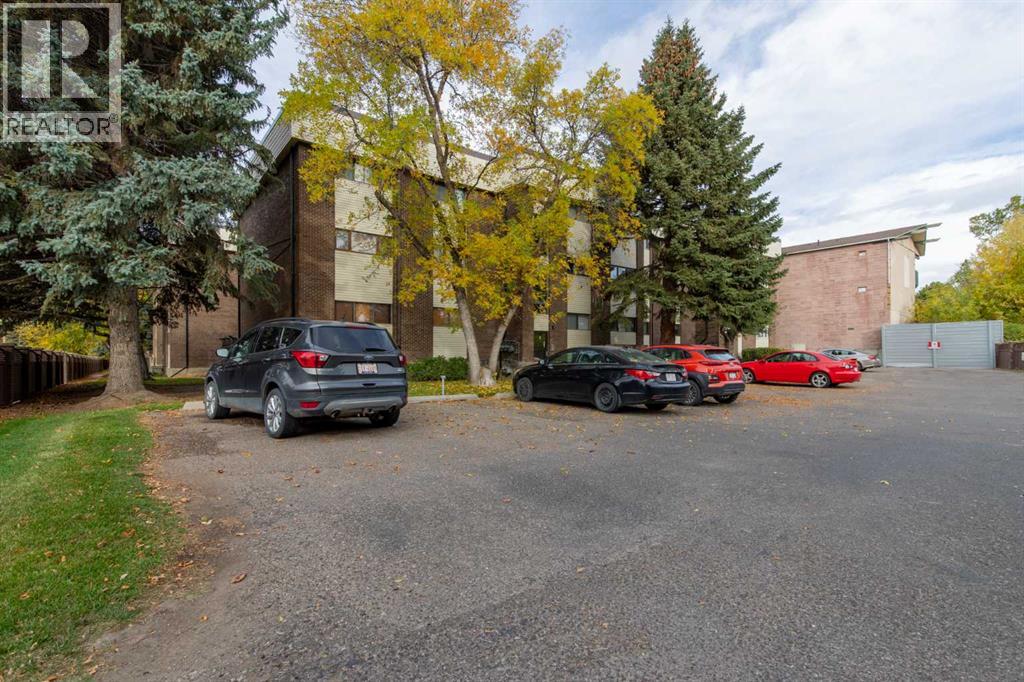 #208 2207 8 Avenue S - 27