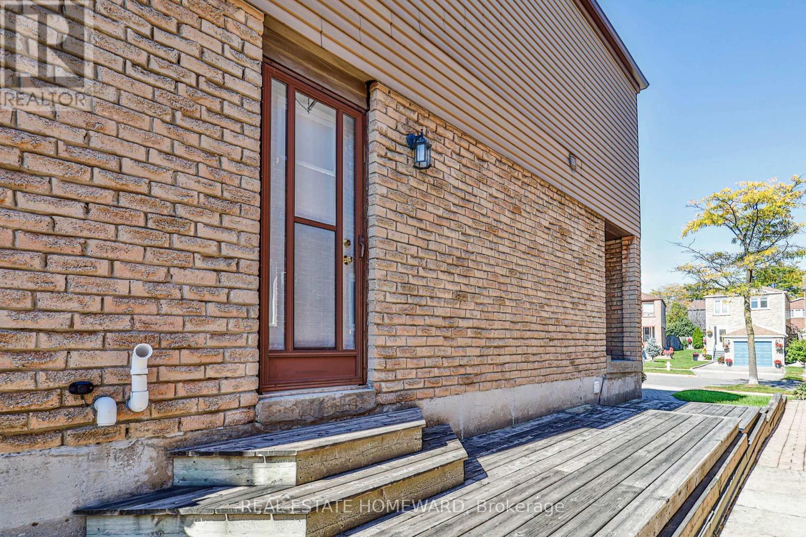162 Bob O'Link Avenue, Vaughan, ON photo 4