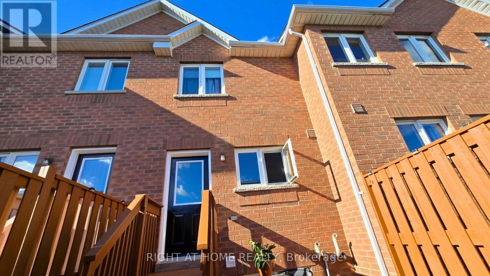 #BL43 43 BRICKWORKS LANE - 45