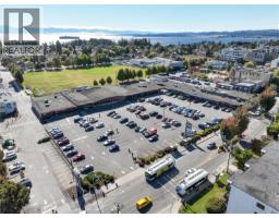 1 642 Lampson St, Esquimalt, BC V9A6A3 Photo 20