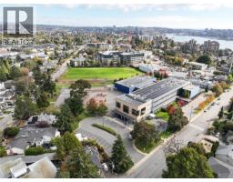 1 642 Lampson St, Esquimalt, BC V9A6A3 Photo 26