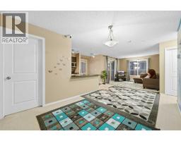 301, 15 Saddlestone Way NE - photo 9