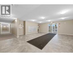 301, 15 Saddlestone Way NE - photo 2