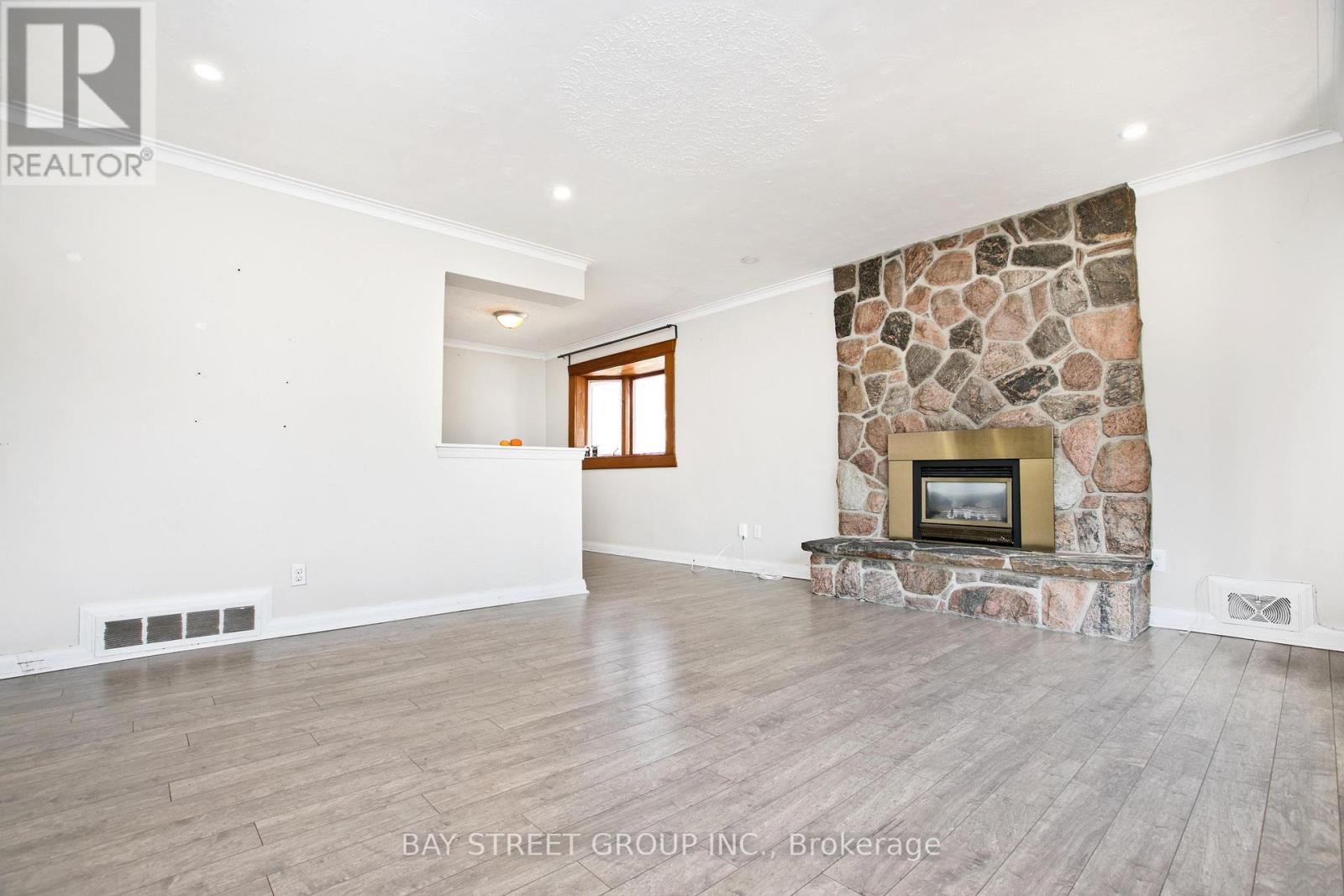 67 ELVASTON DRIVE - 5
