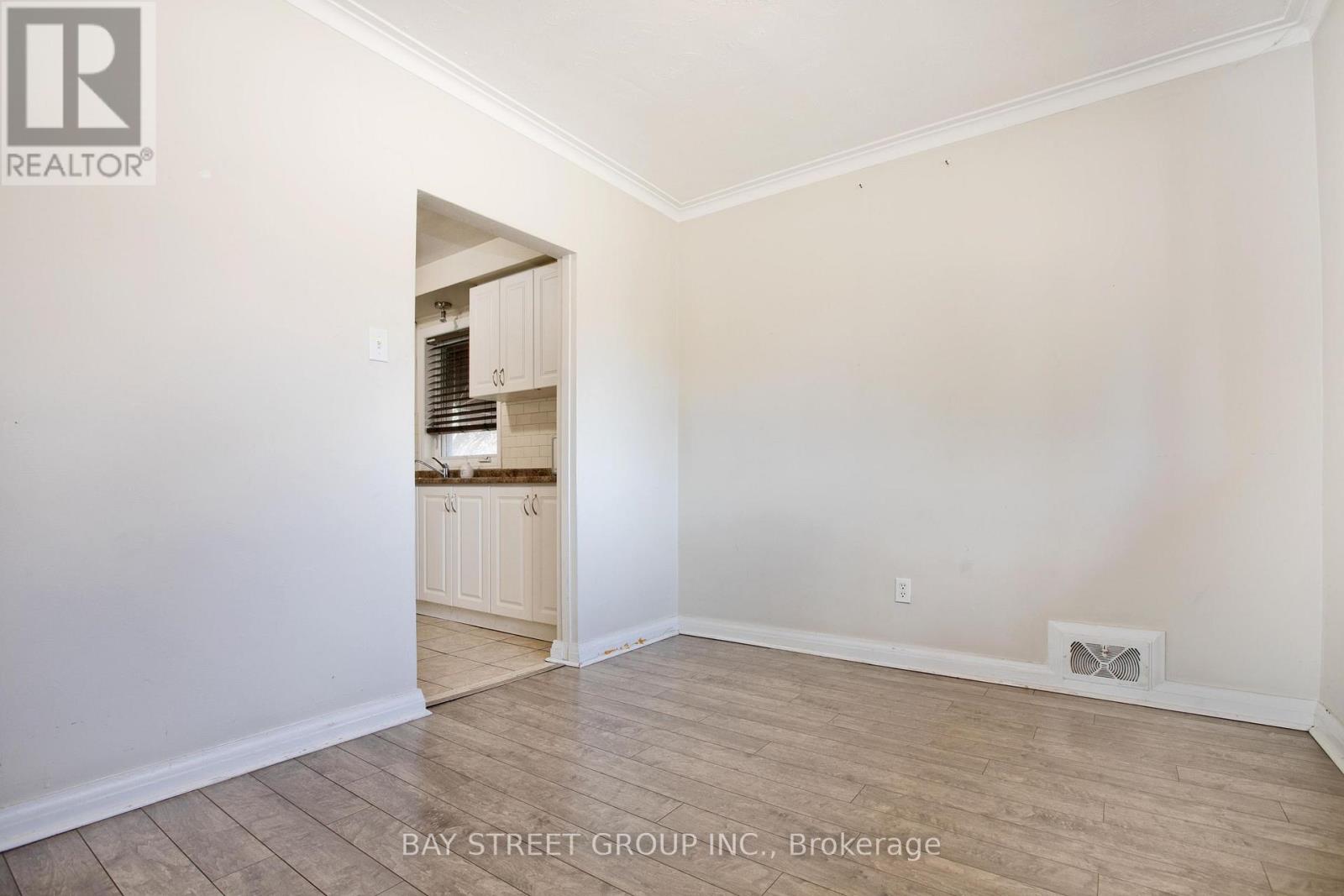 67 Elvaston Drive, Toronto, ON photo 9