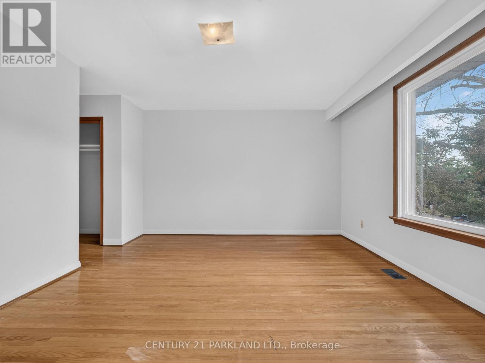 85 Victoria Park Avenue, Toronto, ON photo 10