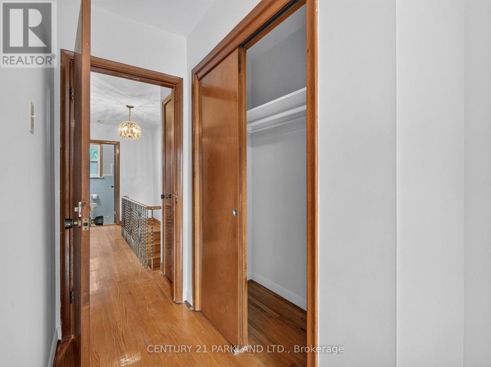 85 VICTORIA PARK AVENUE - 11