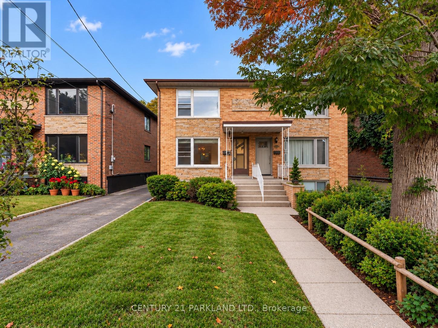 85 Victoria Park Avenue, Toronto, ON photo 2