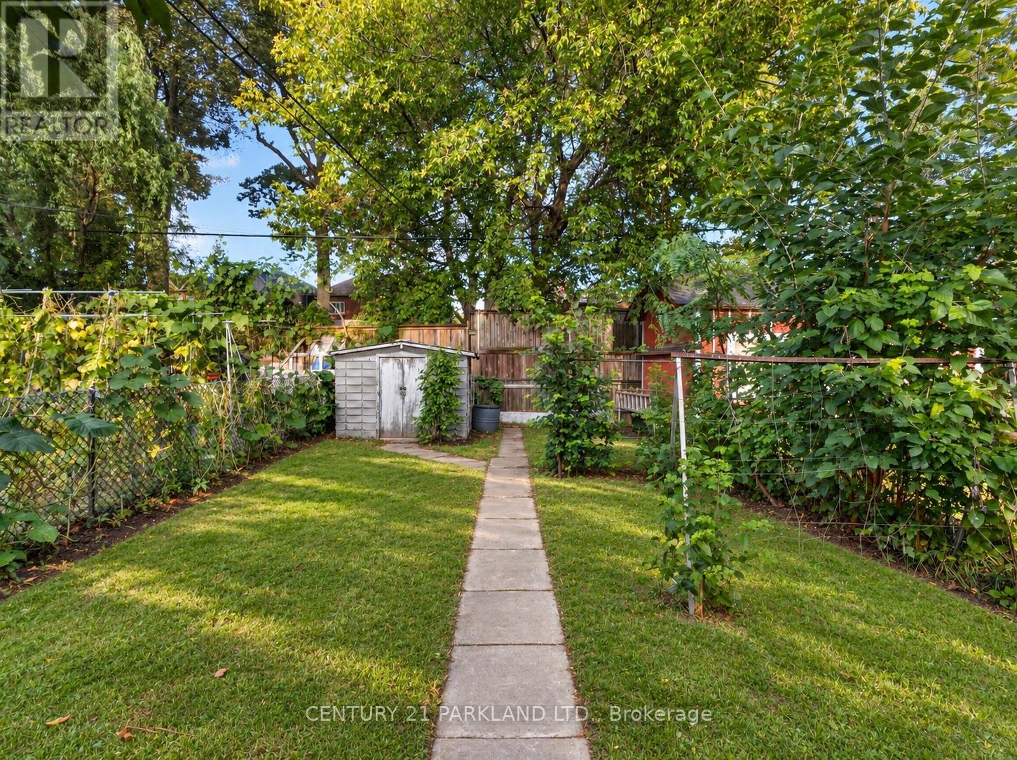 85 Victoria Park Avenue, Toronto, ON photo 22