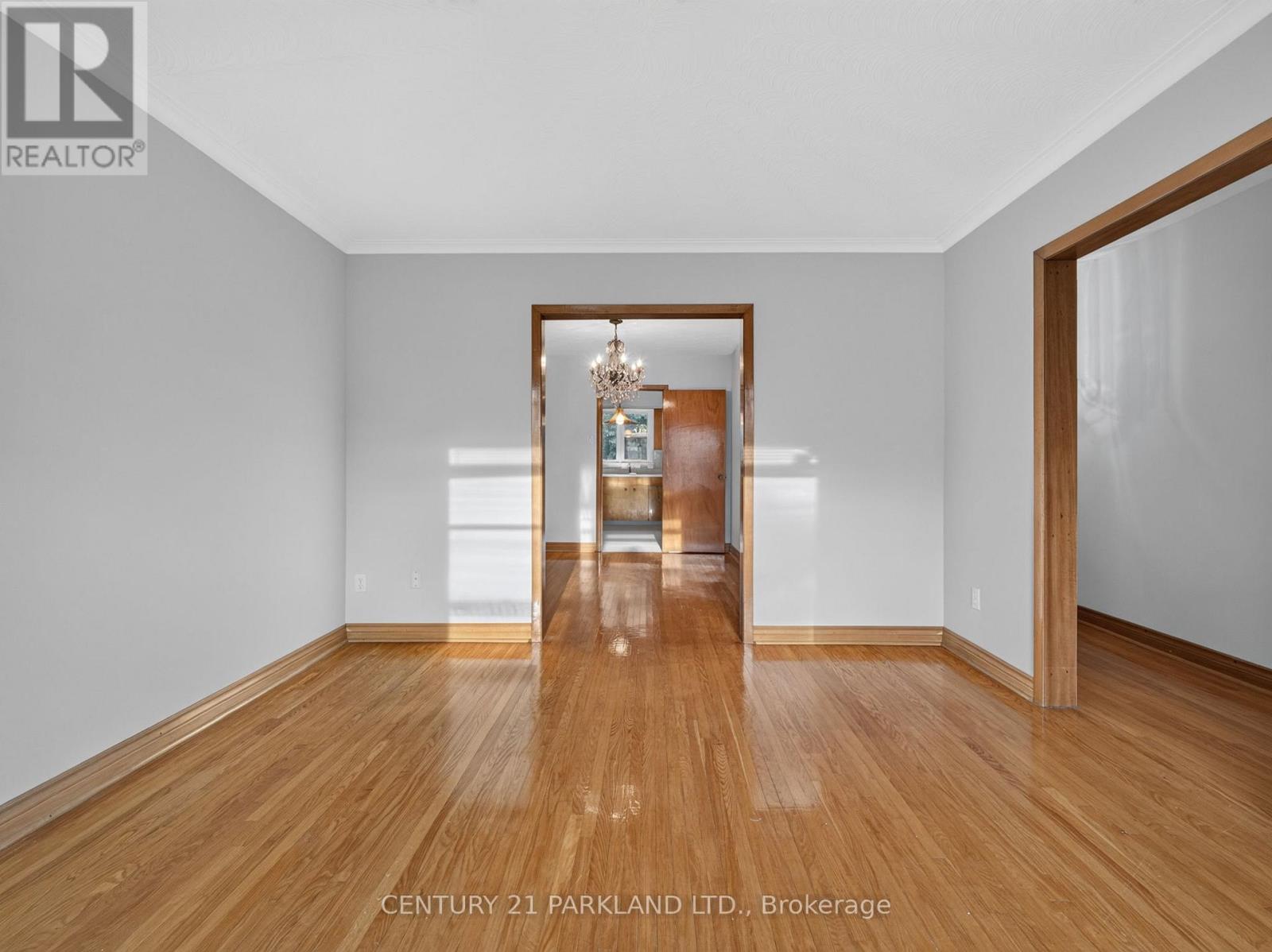 85 VICTORIA PARK AVENUE - 6