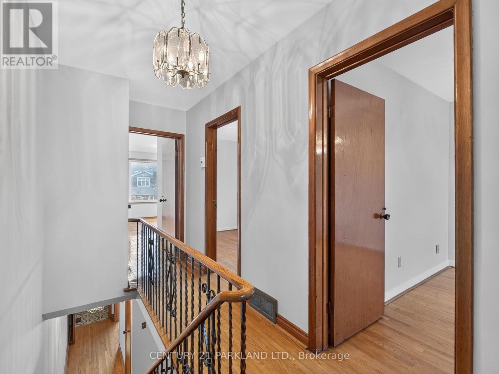 85 VICTORIA PARK AVENUE - 8