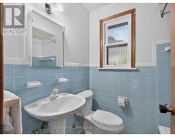 85 Victoria Park Avenue, Toronto, ON M4E3S2 Photo 14