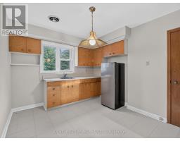 Bathroom - 85 Victoria Park Avenue, Toronto, ON M4E3S2 Photo 7