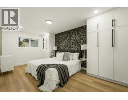 1303 87 Avenue SW - photo 24
