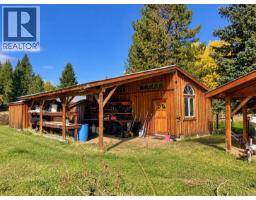 2749 Budd Road, Quesnel, BC V2J6L3 Photo 28