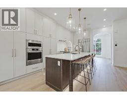 1007 18 Avenue NW - photo 12