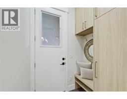1007 18 Avenue NW - photo 19