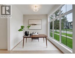 1007 18 Avenue NW - photo 5