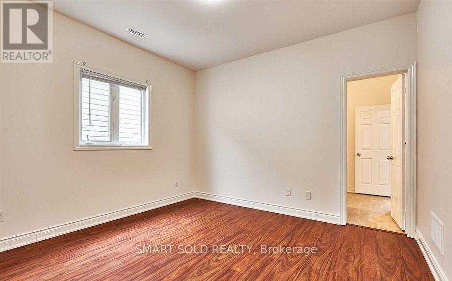 349 Pine Avenue, Oshawa, ON photo 20