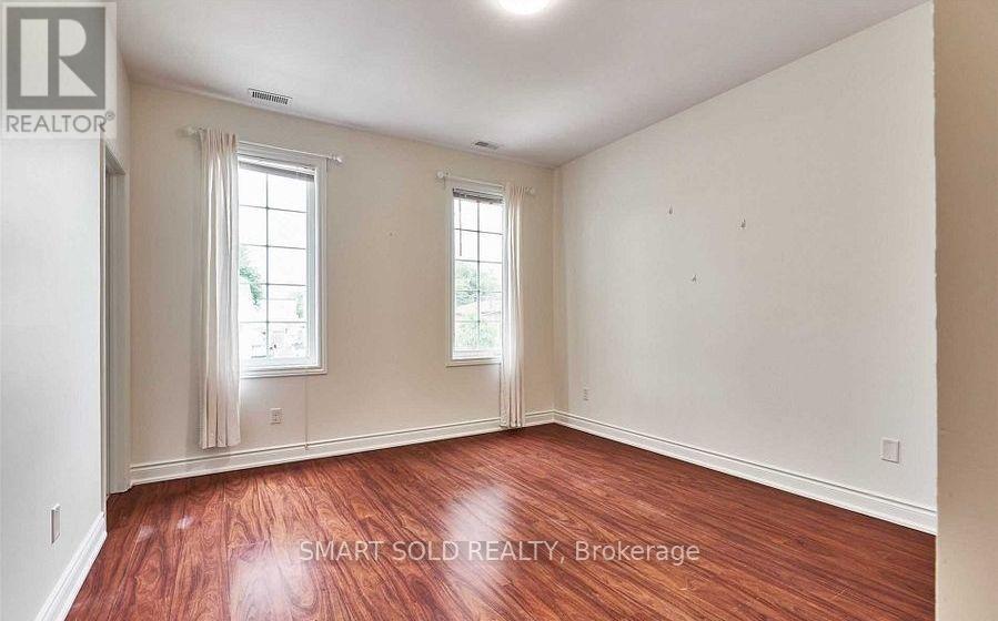 349 Pine Avenue, Oshawa, ON photo 21